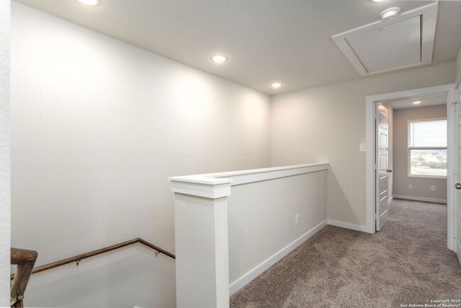 Building Photo - 336 Abigail Aly