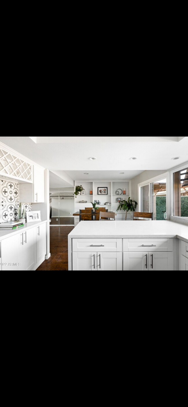 Building Photo - 5125 N Granite Reef Rd