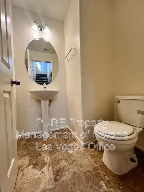 Building Photo - 4970 Volcanic Rock Ln