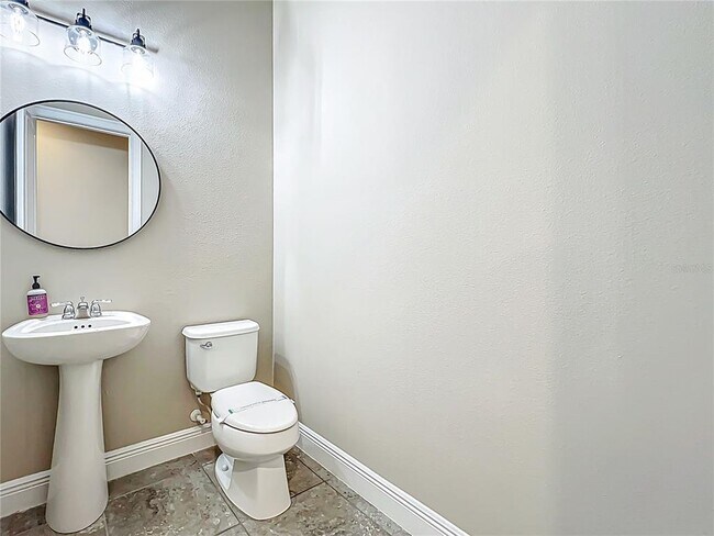 Building Photo - 9421 Dugard Ct