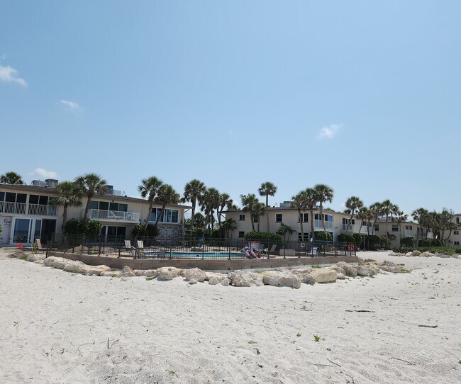 Building Photo - 6701 Gulf of Mexico Dr
