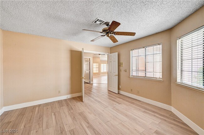 Building Photo - 618 Cervantes Dr