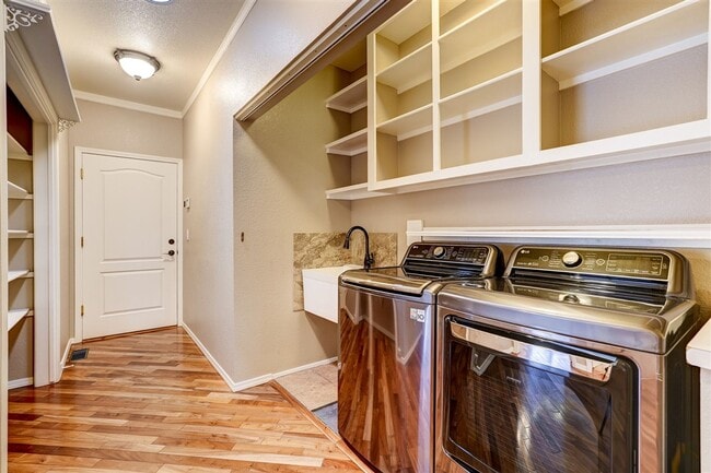 Building Photo - Price reduced! Executive Home in The Ranch - 4 bed 3 bath