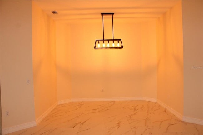 Building Photo - 4423 Useppa Dr