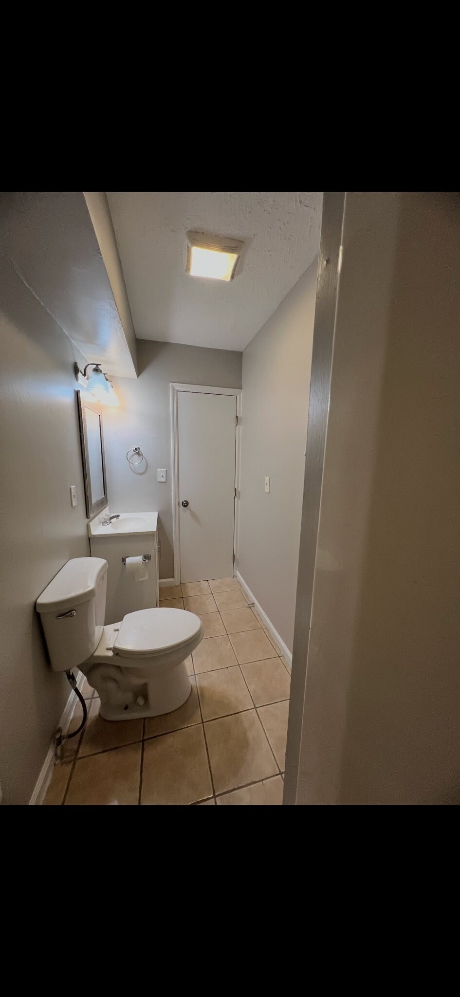 Building Photo - 4222 Yates Dr