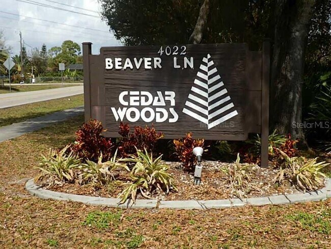 Building Photo - Cedarwood Condominiums