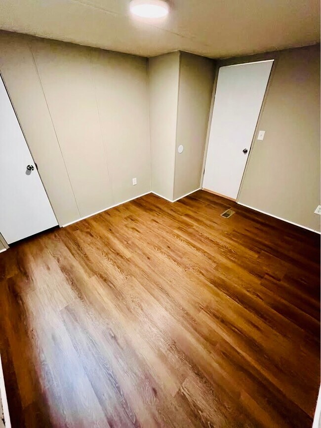 Building Photo - 3200 South Dug Gap Road