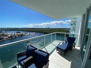 Building Photo - 400 Sunny Isles Blvd