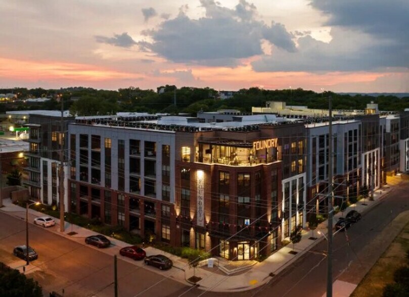 Building Photo - 2026 Clifton Ave