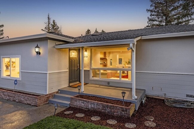 Building Photo - 18732 Afton Ave