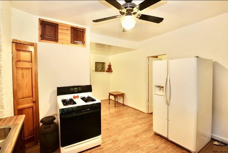 Building Photo - 530 3rd St