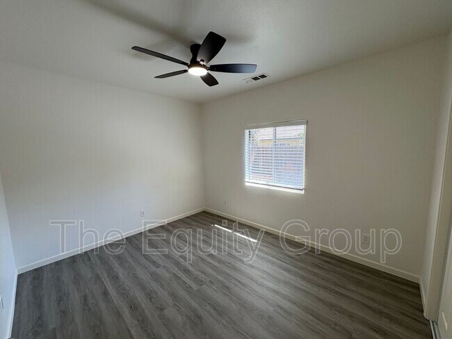 Building Photo - 1106 N Crenshaw St