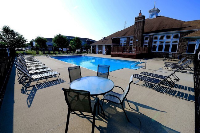 brookridge heights apartments bloomington il apartment finder