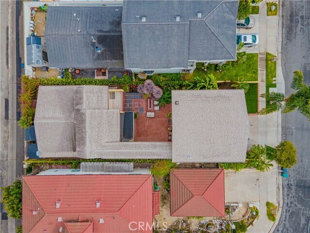 Building Photo - 8371 Lomond Dr