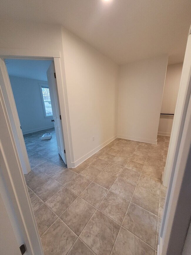 Building Photo - 3 bedroom Conestoga Valley School District