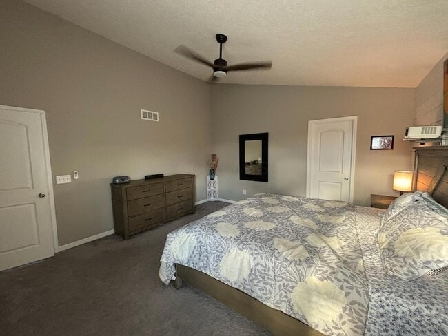 Building Photo - 5821 Marble Creek St