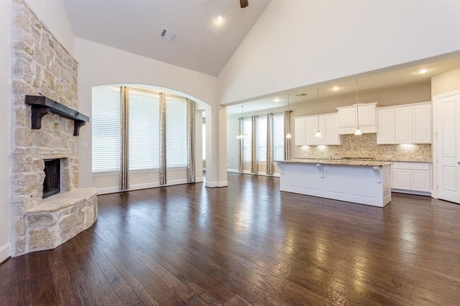 Building Photo - 4214 Quiet Dawn Ln