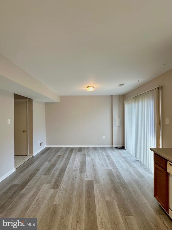 Building Photo - 8650 Inyo Pl