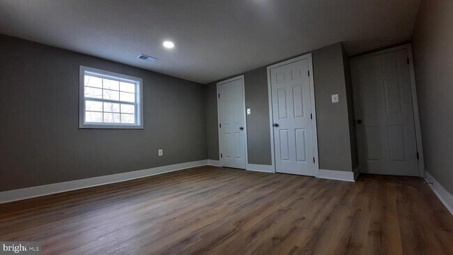 Building Photo - 373 Bowman Rd