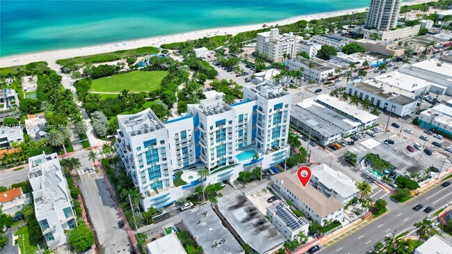 Building Photo - 7611 Harding Ave