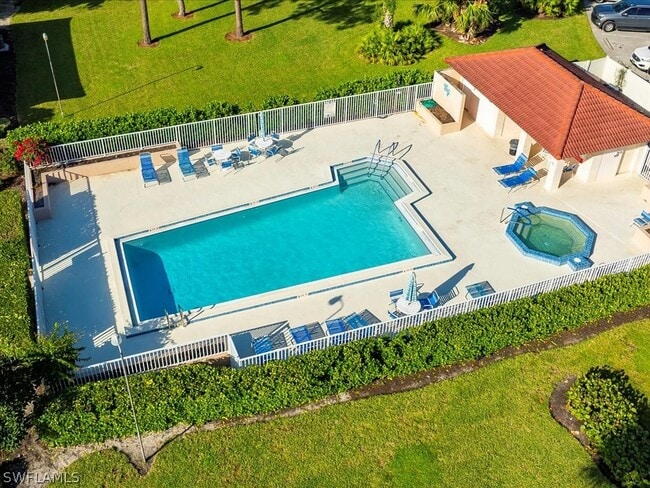 Building Photo - 1001 Foxfire Ln