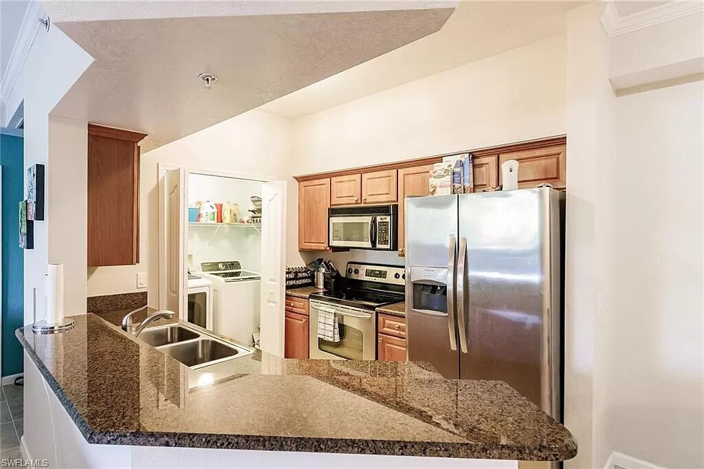 Building Photo - 13010 Positano Cir