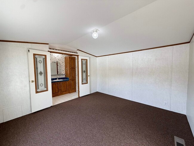 Building Photo - 531 Daniel Webster Hwy