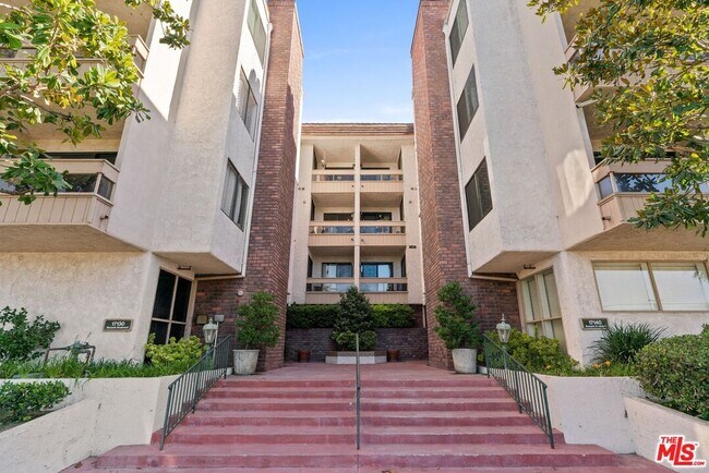 Building Photo - 17130 Burbank Blvd