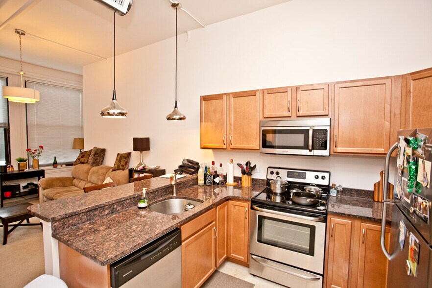 Building Photo - 4368 Cresson St