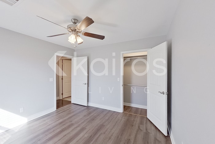 Building Photo - 7307 Albany Dr