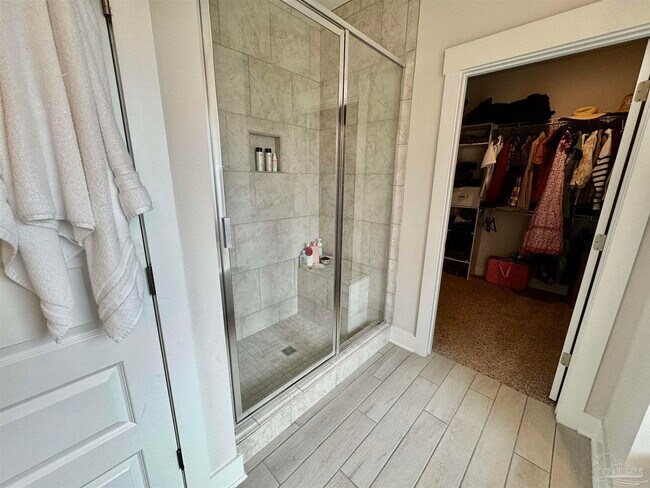 Building Photo - 4007 Amble Wy