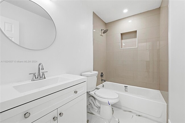 Building Photo - 1465 NW 192nd Ter