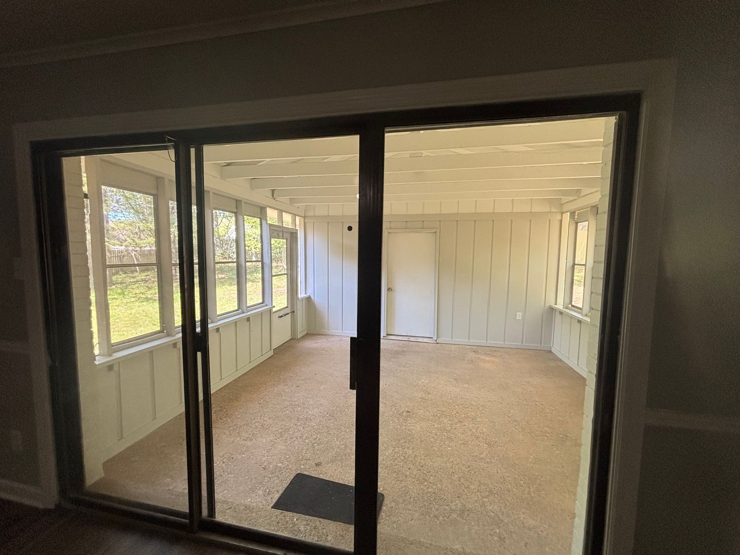 Building Photo - 8280 Chippingham Dr