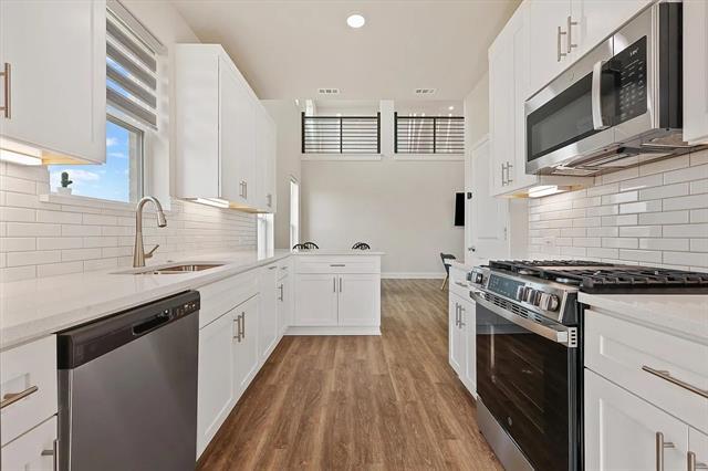 Building Photo - 11503 Empress Dr