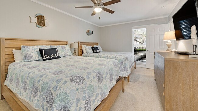 Building Photo - 366 Masters Dr