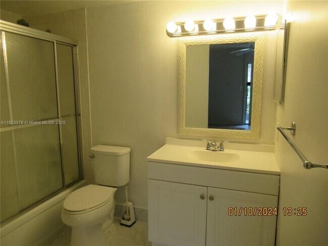 Building Photo - 2405 Antigua Cir