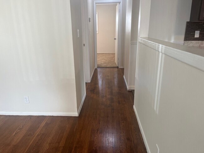 Building Photo - 47304 Jeffry