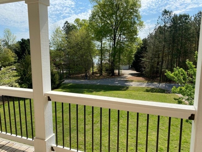 Building Photo - Charleston Charm on Lake Gaston -- HubQuar...