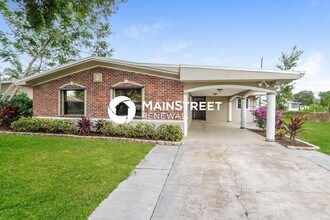 Building Photo - 4 Bedroom Pet-Friendly Home in Melbourne, ...