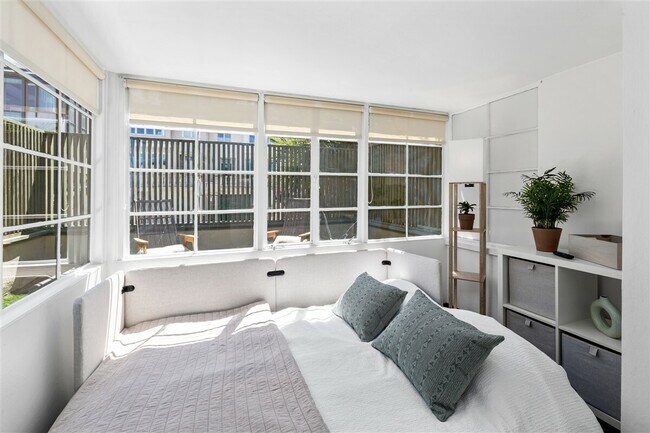 Building Photo - 180 St Germain Ave