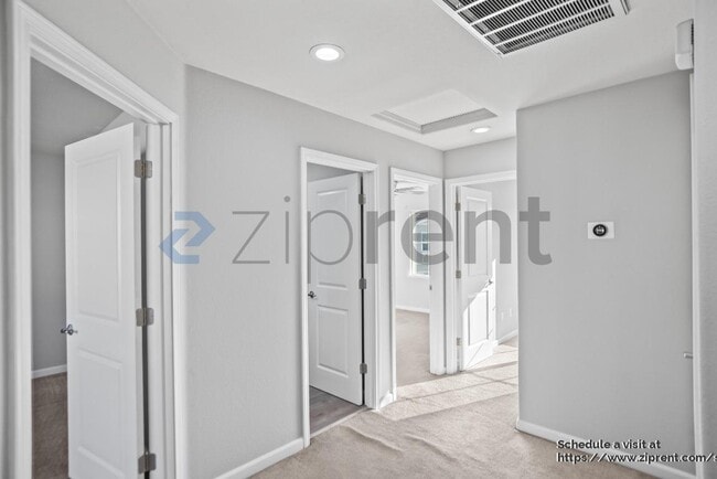 Building Photo - 18404 Emerald Ln