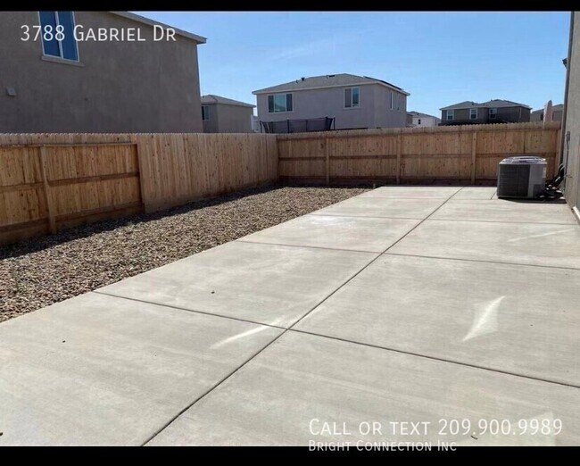 Building Photo - 3788 Gabriel Dr