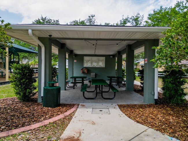 Building Photo - Now for Rent – Spacious 4-Bedroom Home in ...