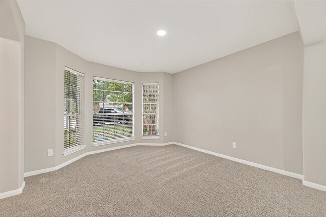 Building Photo - 3522 Pecan Mill Dr