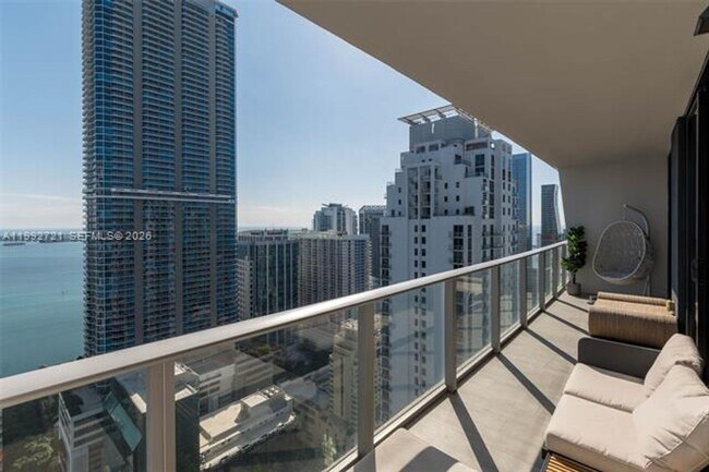 Building Photo - 1010 Brickell Ave