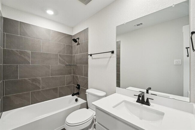 Building Photo - 4216 Caroline Mae Cv