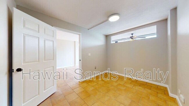 Building Photo - 435 Seaside Ave