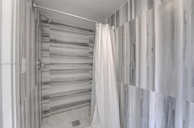 Building Photo - 8352 Dundee Terrace