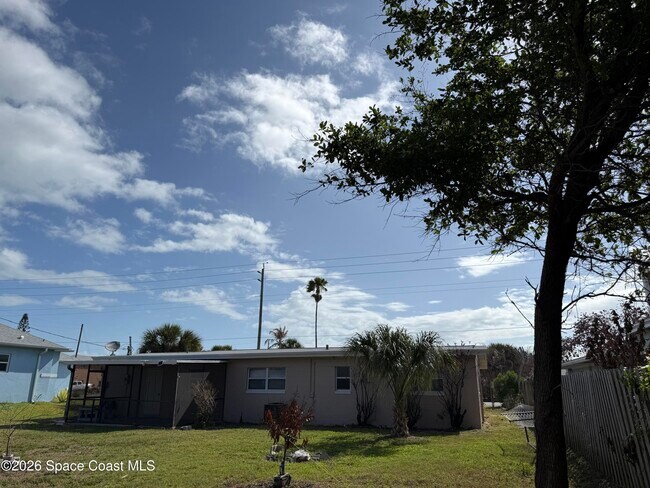Building Photo - 910 S Orlando Ave