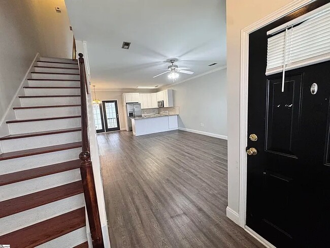 Building Photo - 58 Ridgestone Cir